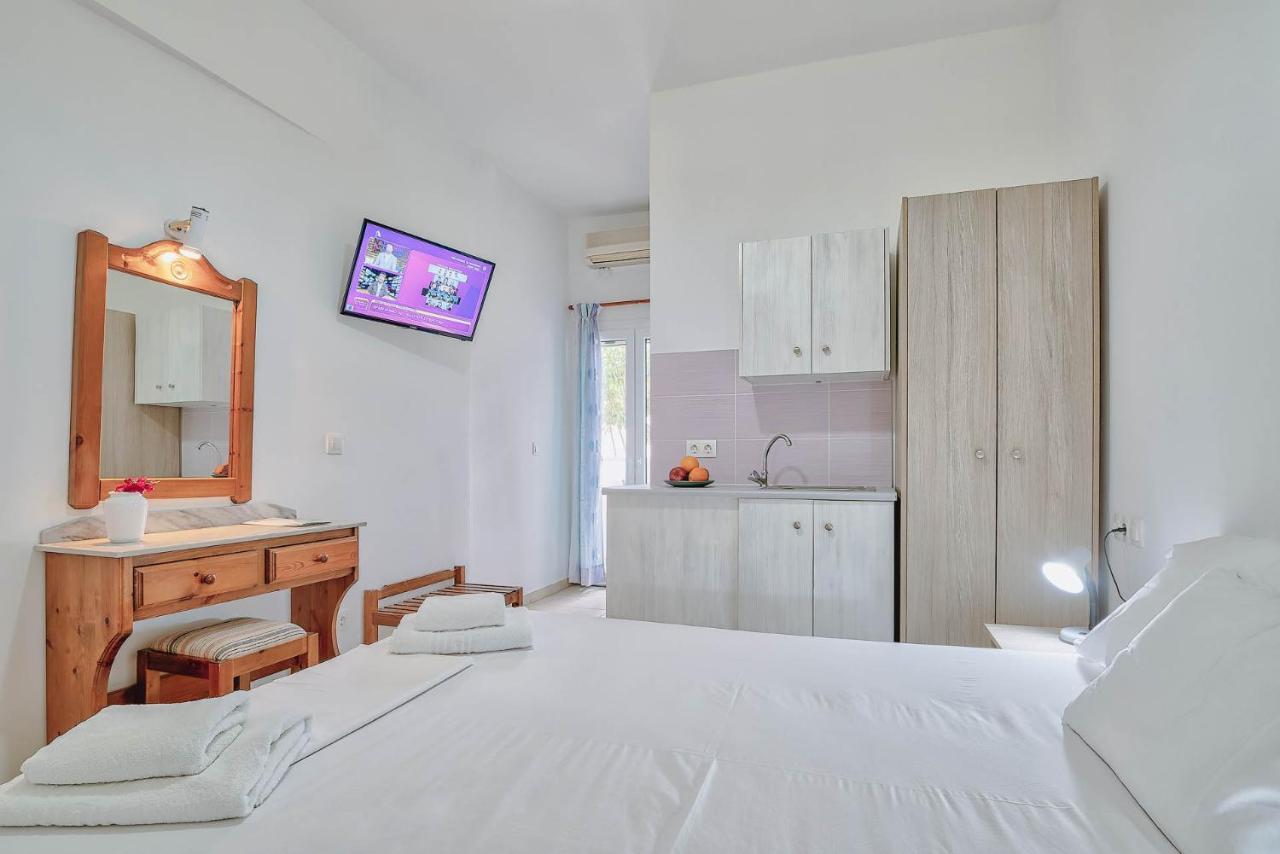 אנטיפארוס Pavlos Place מראה חיצוני תמונה